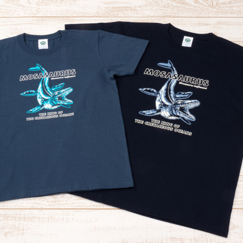 ミュージアムデザインTシャツ モササウルス│動物 カロラータ